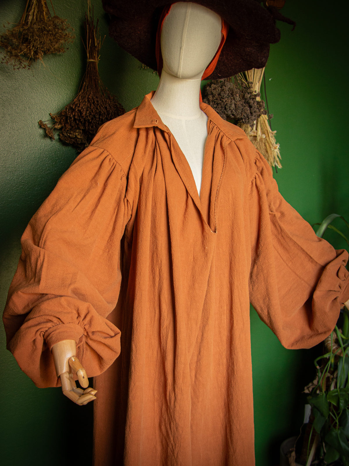 Jane Dress - linen dress inspired by the pirate shirt