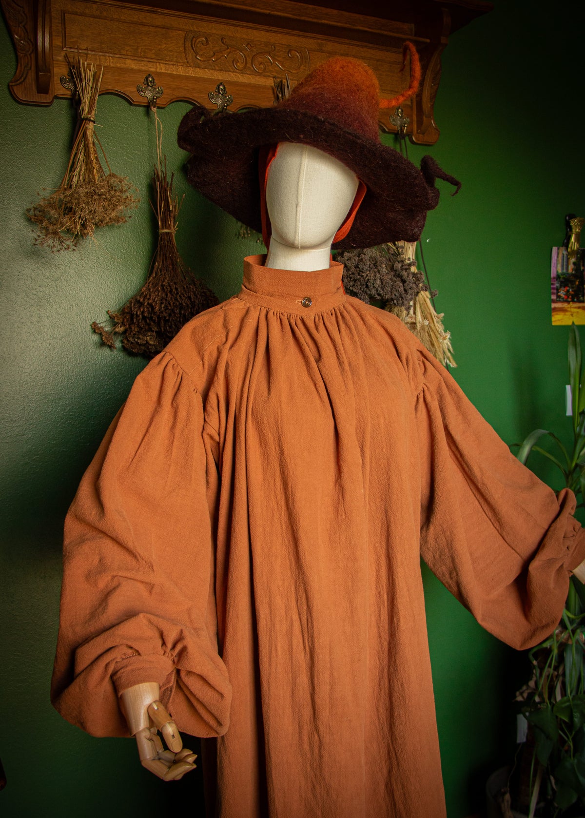 Jane Dress - linen dress inspired by the pirate shirt